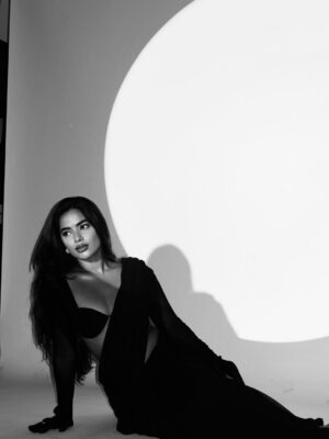 Leisha Patidar Instagram - Black cat energy forever🐈⬛💎