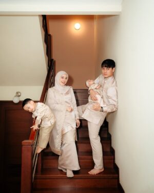 Lesti Kejora Instagram - Mohon maaf lahir dan bathinšš»š¤
MasyaAallah tabarakallahā¦
@byayudyahandari