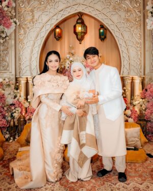 Lesti Kejora Instagram - MasyaAllah tabarakallah
Aqiqah adekš¤ā¦ @leshiativana
Attier: @ayungberinda
Dekor: @theatmadjas
EO: @chandira.wo.eo
Vanue : @ayanajakarta
F&B : @24evercoffee @ayanajakarta
Souvenir : @momuung.id @moell.id @ricarico_bakery @dagangdagingreal @mydreamgoodies
Usher : @stilettopagarayu
Hadiah : @pmbtoysofficial
MC Offair: @hani.hendrajatinmc @fauzinoerwenda_
Groul Sholawat : @lubnaalazizah.shalawat
Buku Pengajian : @undangankarawang_
Undangan Digital : @invitato.id
Karpet : @farahcarpetofficial