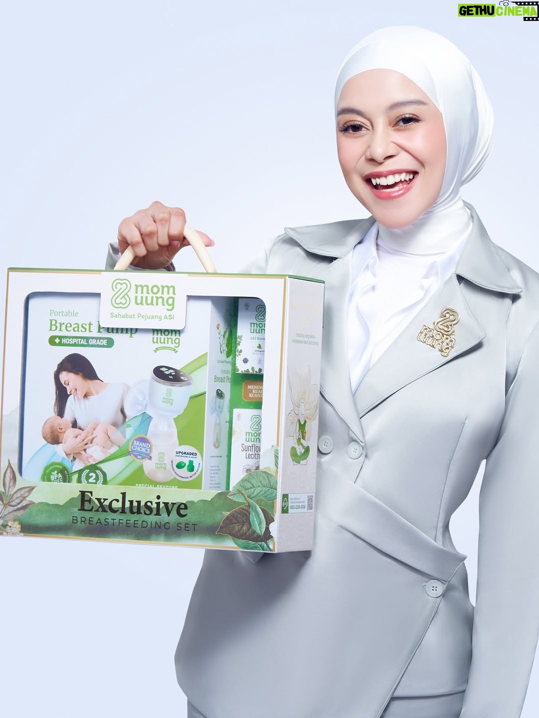 Lesti Kejora - 407.7K Likes - Alhamdulillah… perjalanan menyusui untuk Leshia dimudahkan.
Belajar dari pengalaman sama Abang L dulu, kali ini aku makin siap, terutama karena punya support system yang pas 💚

Salah satunya ya Exclusive Breastfeeding Set dari @momuung.id ini. Ngebantu banget buat ibu baru maupun ibu beranak dua seperti aku 😍

✨ Spesial followers aku khusus HARI INI AJA tanggal 10 JULI di Shopee untuk 20 orang pertama!
Pakai kode “MOMUEXLES” buat dapat voucher Rp100.000 ya!

#MomUungXLesti #LestiKejora #BreastfeedingSet #ProudToBreastfeed #GenerASIemas #solusiboosterasi #MomUung