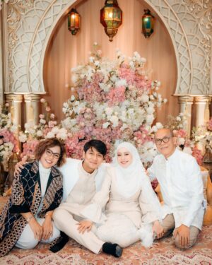 Lesti Kejora Instagram - MasyaAllah tabarakallah
Aqiqah adekš¤ā¦ @leshiativana
Attier: @ayungberinda
Dekor: @theatmadjas
EO: @chandira.wo.eo
Vanue : @ayanajakarta
F&B : @24evercoffee @ayanajakarta
Souvenir : @momuung.id @moell.id @ricarico_bakery @dagangdagingreal @mydreamgoodies
Usher : @stilettopagarayu
Hadiah : @pmbtoysofficial
MC Offair: @hani.hendrajatinmc @fauzinoerwenda_
Groul Sholawat : @lubnaalazizah.shalawat
Buku Pengajian : @undangankarawang_
Undangan Digital : @invitato.id
Karpet : @farahcarpetofficial