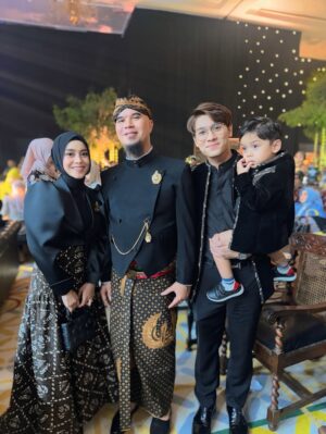 Lesti Kejora Instagram - Selamat menempuh hidup baru ka al dan alysaš¤