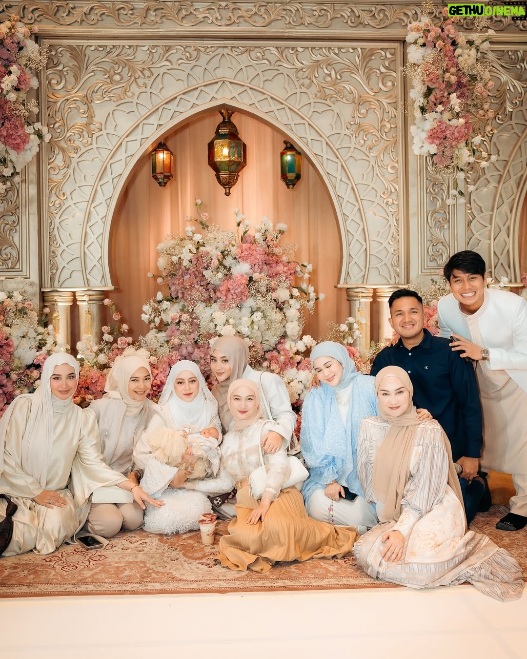 Lesti Kejora - 446.7K Likes - MasyaAllah tabarakallah 
Aqiqah adek🤍… @leshiativana 

Attier: @ayungberinda 
Dekor: @theatmadjas 
EO: @chandira.wo.eo 
Vanue : @ayanajakarta 
F&B : @24evercoffee @ayanajakarta
Souvenir : @momuung.id @moell.id @ricarico_bakery @dagangdagingreal @mydreamgoodies
Usher : @stilettopagarayu
Hadiah : @pmbtoysofficial
MC Offair: @hani.hendrajatinmc @fauzinoerwenda_
Groul Sholawat : @lubnaalazizah.shalawat 
Buku Pengajian : @undangankarawang_
Undangan Digital : @invitato.id
Karpet : @farahcarpetofficial