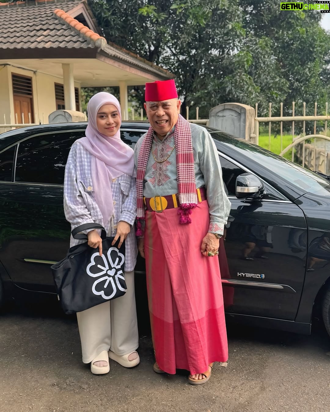 Lesti Kejora - 542.8K Likes - Galuh-Muhasan🙏🏻 jangan iri ya Raka🤪

Jangan lupa saksikan terus ROMANSA KAMPUNG DANGDUT setiap hari pukul 04:30 wib hanya di RCTI… 

#AllahummaBaarik