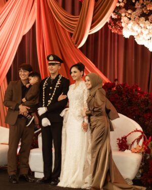 Lesti Kejora Instagram - š¤
Selamat berbahagia ka @valtifanka dan ka @mochammadhika Allah jaga selalu kalian loveš¤
#allahummabaarik