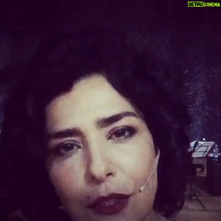 Letícia Sabatella - 17.1K Likes - E logo mais, dias 2,3 e 4 de junho! Tem Piaf e Brecht ! No @teatro_b32 !