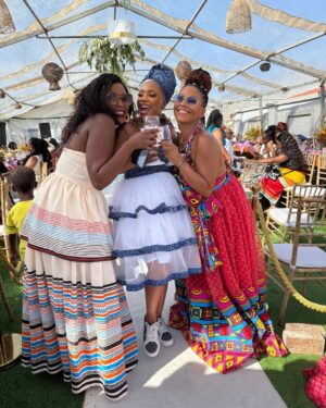 Letoya Makhene Instagram - 2024 🥂
My friends got married, my children grew up a little more, we all found healing and we all realised that we’re much stronger than we thought.
I’m grateful for the lessons learned and I don’t take any of my life experiences for granted 😇
Thank you to everyone that we shared laughs and hugs with 🤗🙏🏽🤍🥰
A big thank you to @houseofzambezi for always ensuring that I look amazing!
To @dandozest_food and @zaza_legacy_wine_bev_sa Thank you for making sure that everyone was always well fed and well hydrated at every function 🥂🍧
To my work family @masechabamedia and @ntethe_global_effect Thank you for never stopping to believe in me! Here’s to our 2025 takeover! 🙌🏽🙌🏽🙌🏽
Emakhosini 👏🏽👏🏽🤍