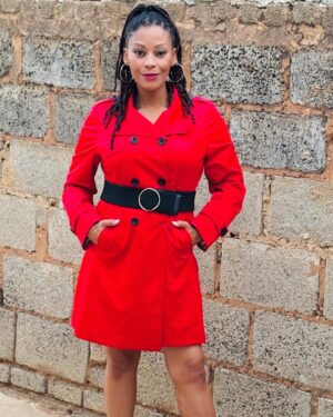 Letoya Makhene Instagram - 2024 🥂
My friends got married, my children grew up a little more, we all found healing and we all realised that we’re much stronger than we thought.
I’m grateful for the lessons learned and I don’t take any of my life experiences for granted 😇
Thank you to everyone that we shared laughs and hugs with 🤗🙏🏽🤍🥰
A big thank you to @houseofzambezi for always ensuring that I look amazing!
To @dandozest_food and @zaza_legacy_wine_bev_sa Thank you for making sure that everyone was always well fed and well hydrated at every function 🥂🍧
To my work family @masechabamedia and @ntethe_global_effect Thank you for never stopping to believe in me! Here’s to our 2025 takeover! 🙌🏽🙌🏽🙌🏽
Emakhosini 👏🏽👏🏽🤍