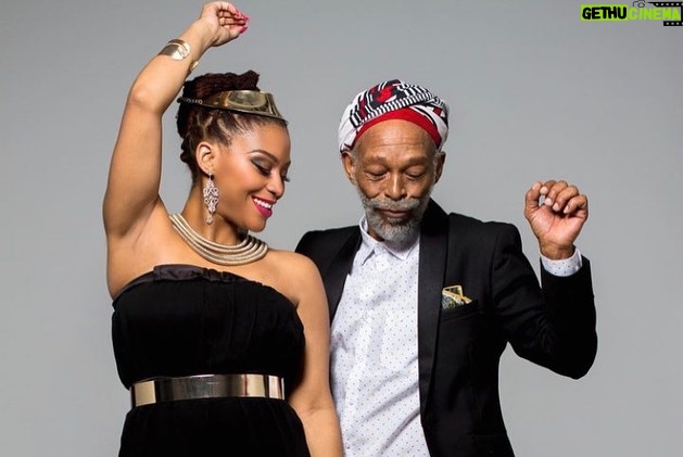 Letoya Makhene - 8.6K Likes - A blessed birthday to the most beautiful man I know. My king. My dad @dr_blondiemakhene 
You are life and love personified 🥰🥰🥰

Here’s to many more 🥂

Ndauwe 👏🏽👏🏽🧁