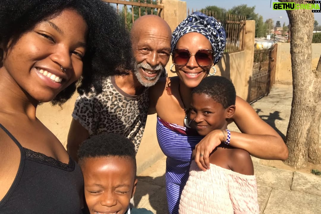 Letoya Makhene - 8.6K Likes - A blessed birthday to the most beautiful man I know. My king. My dad @dr_blondiemakhene 
You are life and love personified 🥰🥰🥰

Here’s to many more 🥂

Ndauwe 👏🏽👏🏽🧁