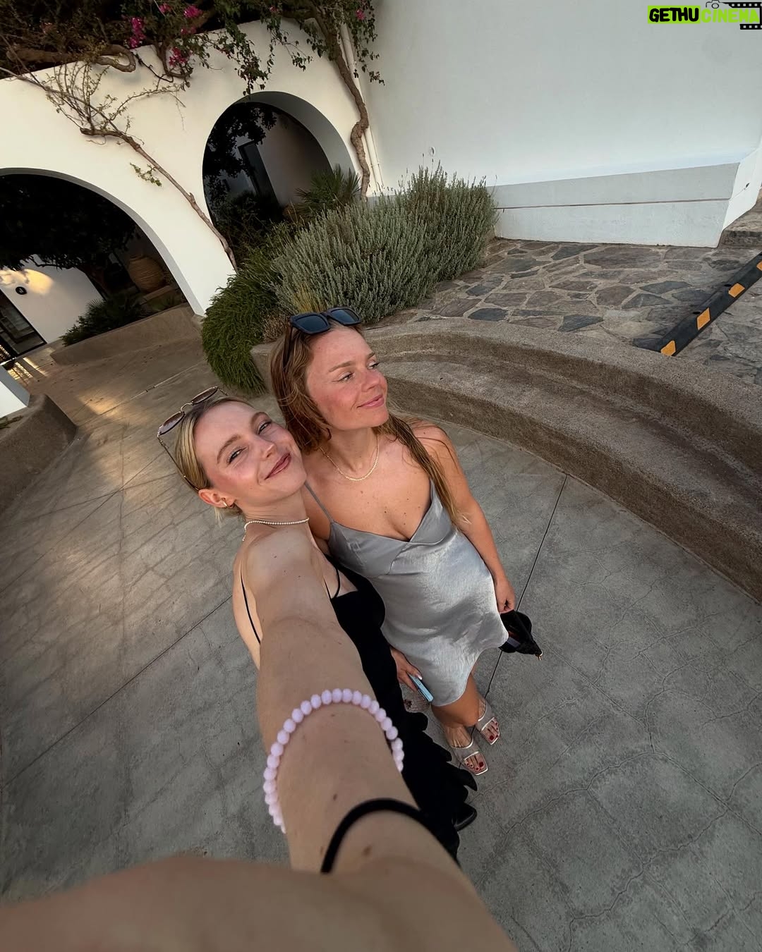 Lina Larissa Strahl - 5.4K Likes - 🌊🌊 ein paar Tage Juli