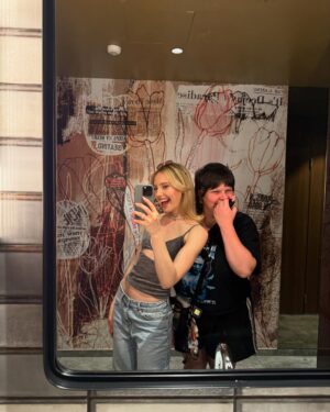 Lina Larissa Strahl Instagram - wer die Maus nicht ehrt, ist die Maus nicht wert