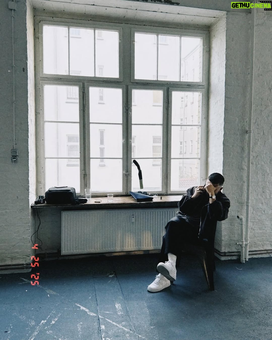 Lina Larissa Strahl - 3.2K Likes - wer die Maus nicht ehrt, ist die Maus nicht wert