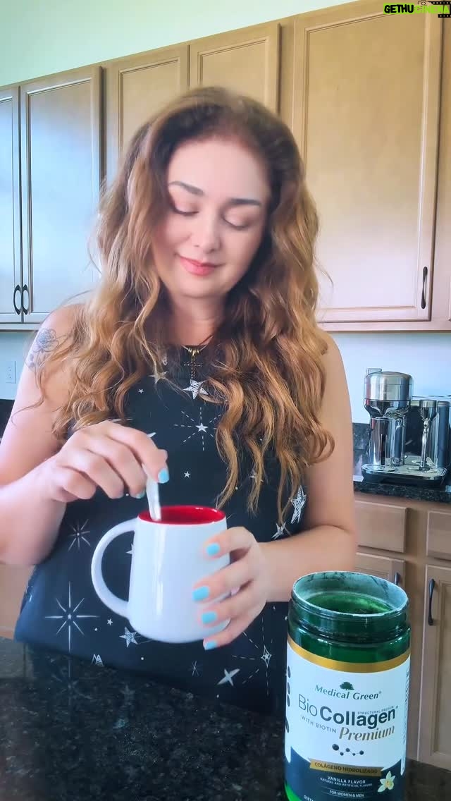 Linda Lucía Callejas - 353 Likes - “Hoy me elijo 💫.
Porque cuidarse en la juventud es bonito, pero hacerlo toda la vida es inteligente.
Me cuido en lo que como, pero también en lo que veo, en lo que escucho, en lo que permito entrar a mi corazón.
Cuidarse es un acto de amor propio que construye belleza, salud y bienestar desde adentro hacia afuera.
Y yo decido elegirme cada día. 🌿✨”
@medicalgreenusa #biocolagenopremium