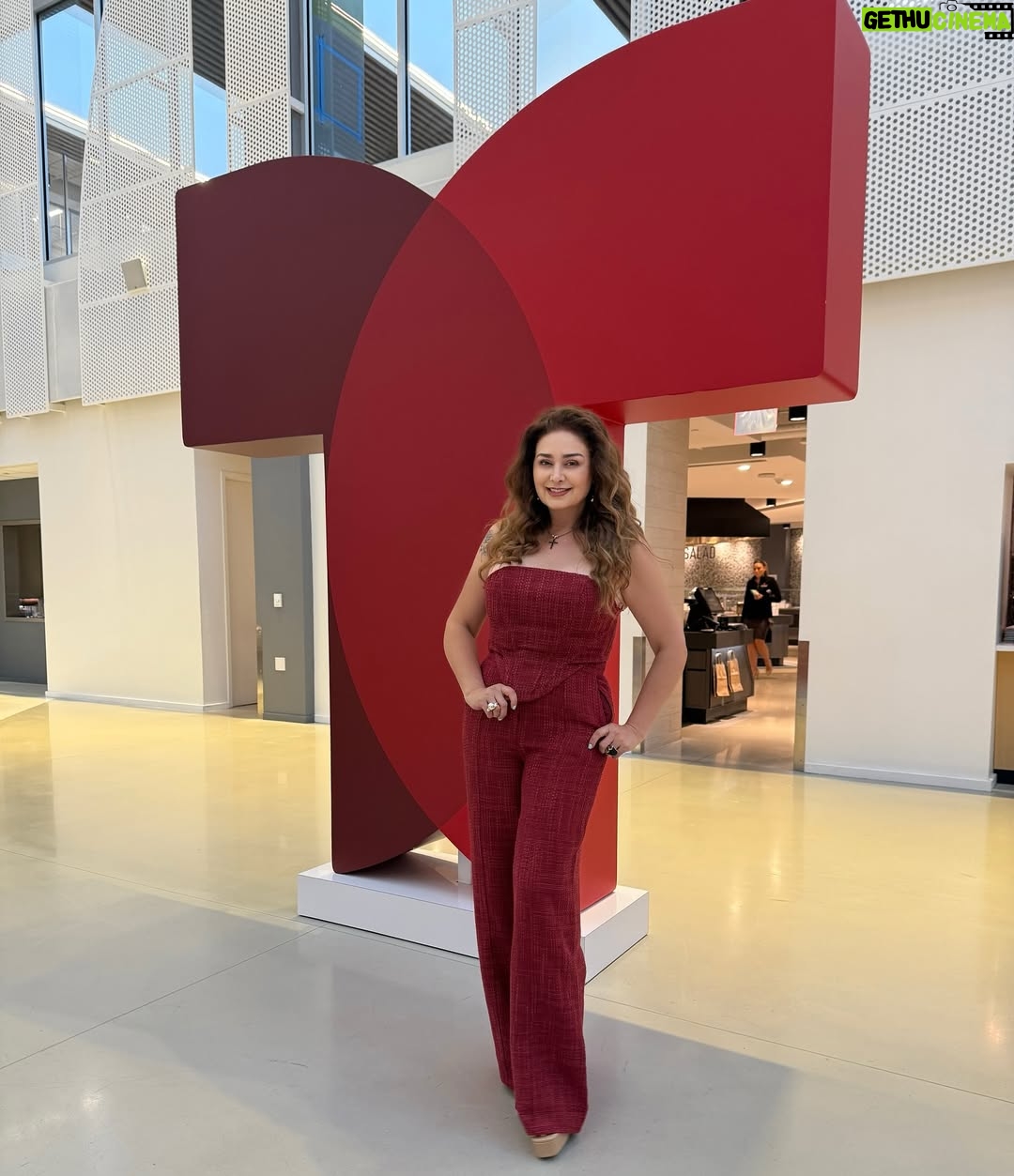 Linda Lucía Callejas Wiki, Biography, Age, Gallery, Spouse and more