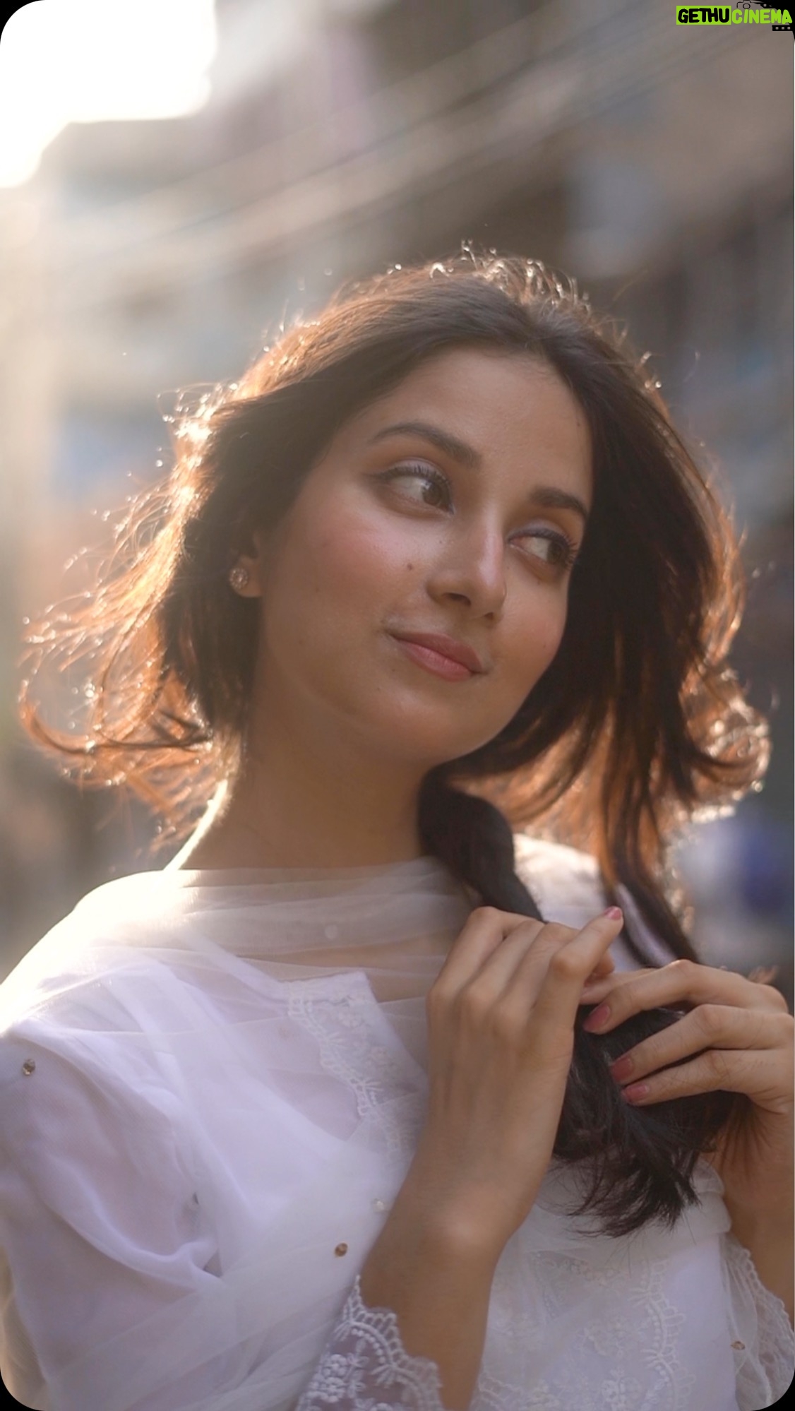 Lisa Prerna - 11K Likes - मसकली