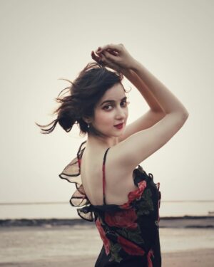 Lisa Prerna Instagram -