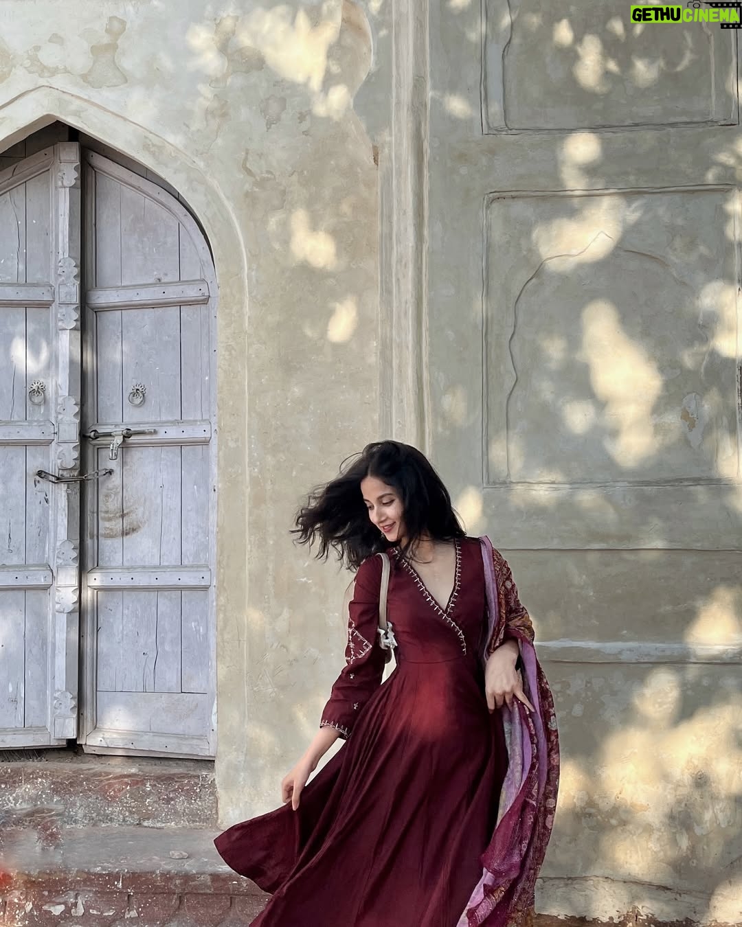 Lisa Prerna - 3.7K Likes - 