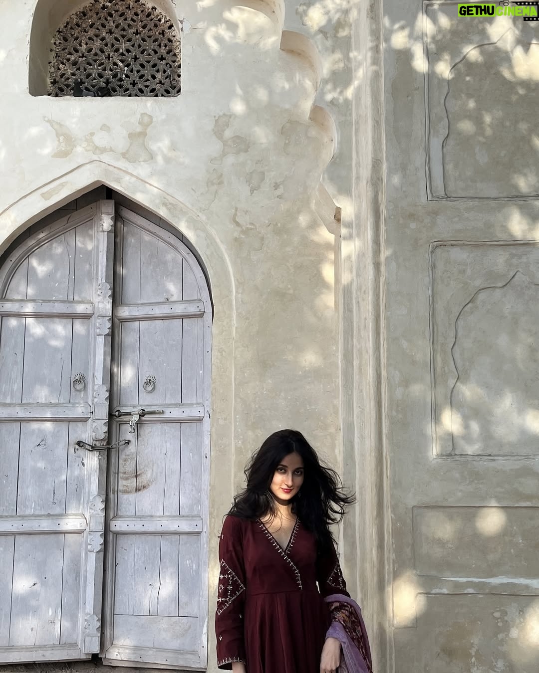 Lisa Prerna - 3.7K Likes - 