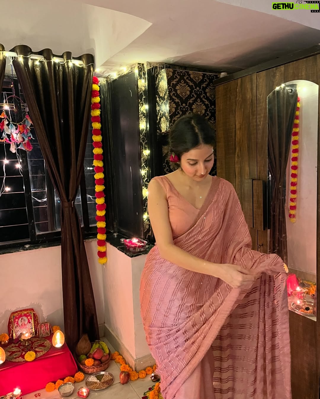 Lisa Prerna - 76.6K Likes - 🪔’24