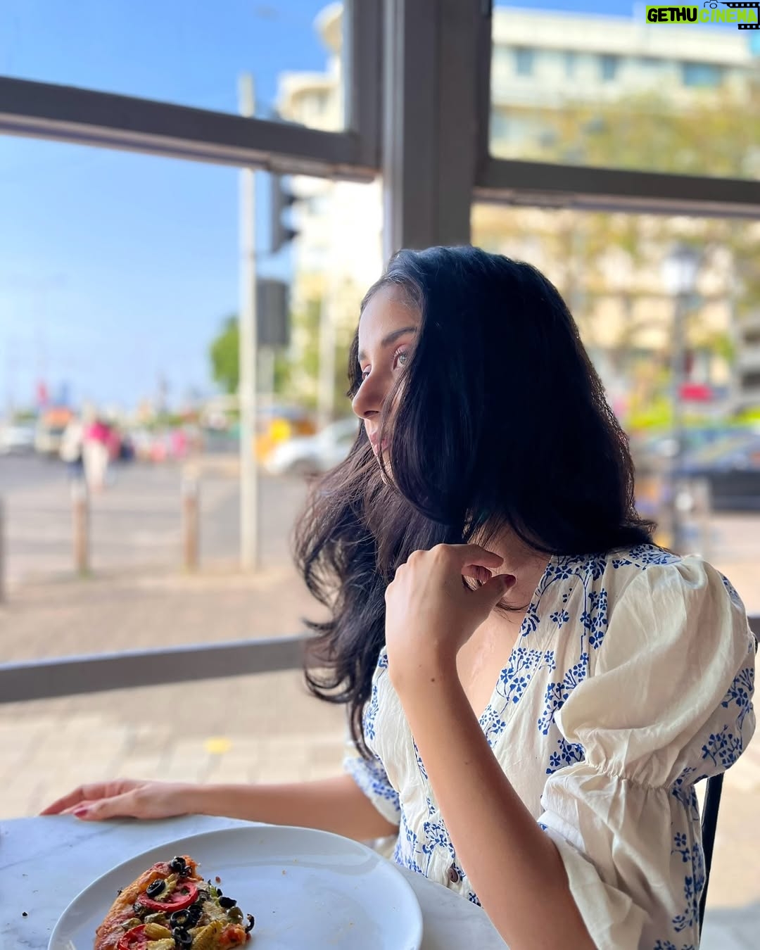 Lisa Prerna - 4.5K Likes - 🦋
