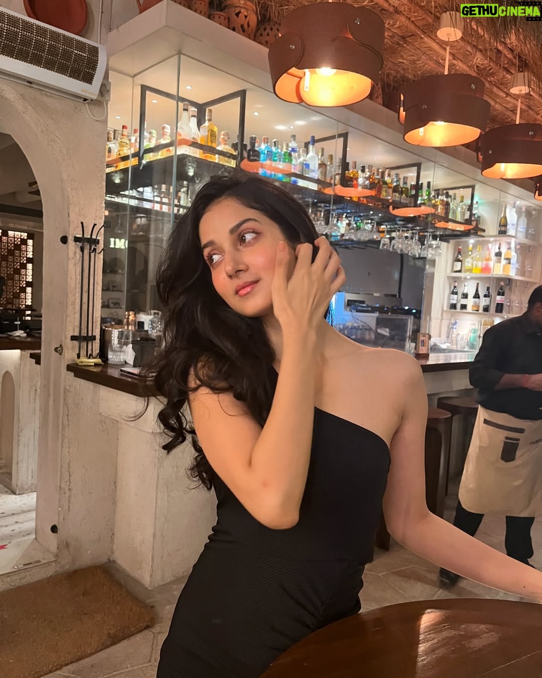 Lisa Prerna - 6.7K Likes - hint : very
🍓
