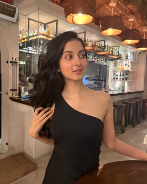 Lisa Prerna Instagram - hint : very
🍓