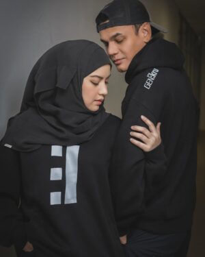 Lisa Surihani Instagram - YL fam captured by @echolaliapictures for gen:kru