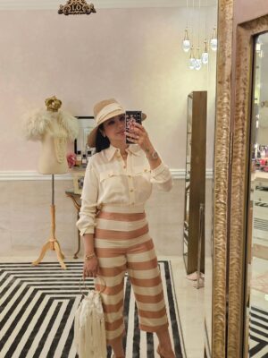 Lojain Omran Instagram - ..
..
مزاجي اليوم وردي × وردي 
في نظري و مزاجي أروع لون في الدنيا 👌🏼🪷
..