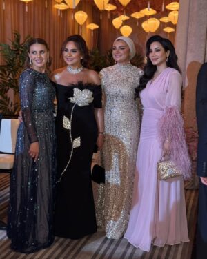 Lojain Omran Instagram - ..
ألف مبرووووك للأخ و الصديق العزيز زايد البداد زواج أبنته هبه 
الله يتمم لها و لعريسها سيف على خير و بركة و يسعدهم العمر كله و يجعل ديار البداد دوم عامرة بالأفراح و المسرات 
@zayedalbaddad
..

 شكرا للمبدع إياد على أجمل القطات تسلم إيدك @reelat_by_eyad

..
Jewelry :- @tiffanyandco
Hairstyles :- @rojeh_yousef
..
..
#أفراح #الأردن #البداد #لجين_عمران  #lojain_omran