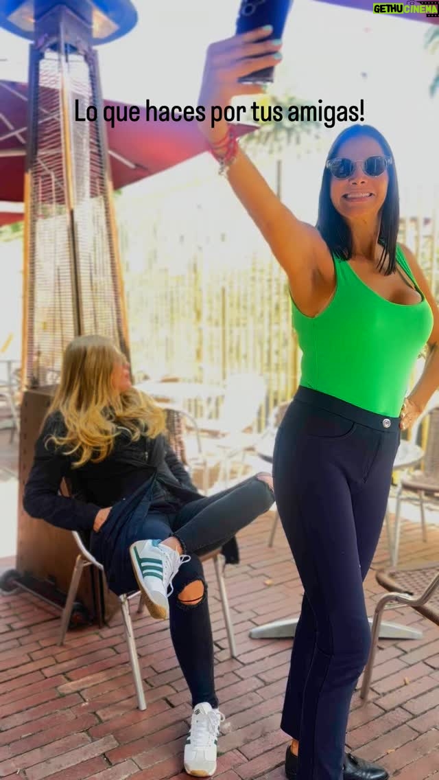 Lorna Cepeda - 188.4K Likes - Todo por las amigas! Jajajajaja #humor #amistad #humordedomingo