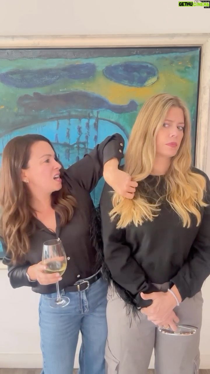 Lorna Cepeda - 65.3K Likes - Esos encuentros!!! 
#humor #comedia