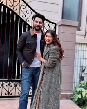 Lovely Sharma Instagram - Happy Valentine’s Day Patidev ❤️

No words can truly capture the depth of my love for you, but just know—it’s in every glance, every touch, and every heartbeat. Today and always, I choose you.

Tumhari Lovelyy ❤️