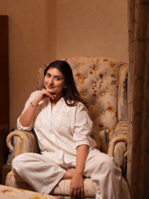 Lovely Sharma Instagram - Calm , Composed and Completely Me 🤍

-
Captured @aryanonreel 
Wearing @maxfashionindia
Makeup @ssonamratra