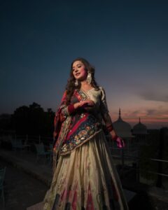 Actress Lovely Sharma HD Photos and Wallpapers March 2025