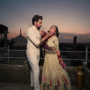 Lovely Sharma Instagram - Ishq ke Rang 🌈🤍🌻 

-
Photography @rajveersinghphotography 
Outfit @santosh_designs 
Makeup  @ssonamratra 
Jewellery @chinar_jewels 
Location @mandawakothi 
Mehendi @shrutismehandia 

_
_

#holi #holiphotoshoot📸 #couplephotography #bollywood #sanjayleelabhansali #happyholi #aditya #lovelysharma #rajasthan 

Recreating 
@rajasthan_tourism @bhansaliproductions @deepikapadukone @ranveersingh