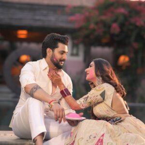 Lovely Sharma Instagram - Ishq ke Rang 🌈🤍🌻
-
Photography @rajveersinghphotography
Outfit @santosh_designs
Makeup @ssonamratra
Jewellery @chinar_jewels
Location @mandawakothi
Mehendi @shrutismehandia
_
_
#holi #holiphotoshoot📸 #couplephotography #bollywood #sanjayleelabhansali #happyholi #aditya #lovelysharma #rajasthan
Recreating
@rajasthan_tourism @bhansaliproductions @deepikapadukone @ranveersingh