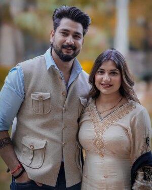 Lovely Sharma Instagram - WiFi JODA 😅 HASLO THODA 🤓
🧿🌿
.
.
.
.
.
.
.
.
#adityaraonuniwal #lovelysharma #couple #love #realtionship #haryana #artist #bollywood #latestfashion #trending