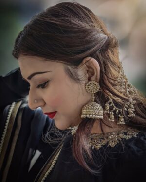 Lovely Sharma Instagram - Yaadein 🖤

Outfit @sims_couture.in 
Jewellery @chinar_jewels 
Shot @realadityarao 

#WhiteAndBlackElegance #LehengaLove #EthnicFashion #FusionWear #TraditionalWithATwist #IndianEthnicWear #LehengaGoals #FestiveFashion #DesiStyle #IndoWesternLook #MonochromeMagic #BlackAndWhiteVibes #ClassicCombination #BoldAndBeautiful #ElegantInWhiteAndBlack #DualToneOutfit #WeddingSeason #FestiveReady #PartyWearLehenga #BridalInspo #SangeetLook #StyleStatement #OOTD #FashionDiaries #TrendAlert #DesignerWear