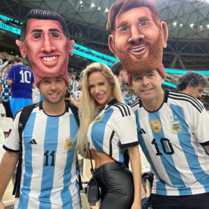Luciana Salazar Instagram - Tantos nervios y felicidad que vivimos hoy toda la hinchada Argentina en Qatar. Vamos Argentinaaaaaaaaaaa me explota el š. š¦š·šš»š