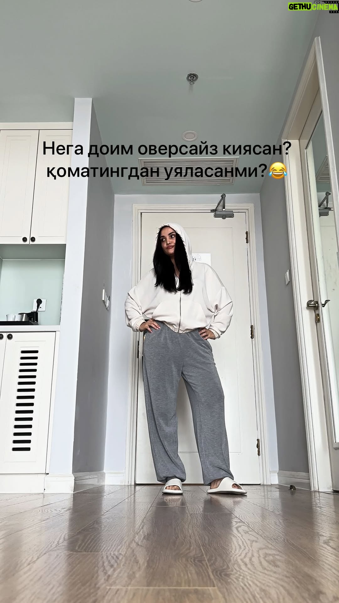 Luiza Rasulova - 40.3K Likes - Уяламан?🤔