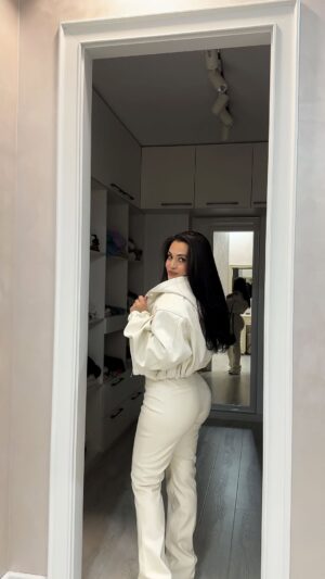 Luiza Rasulova Instagram - Распаковка чек🙋🏻♀️