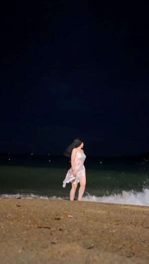 Luiza Rasulova Instagram - 🩵почувствуй это🌊