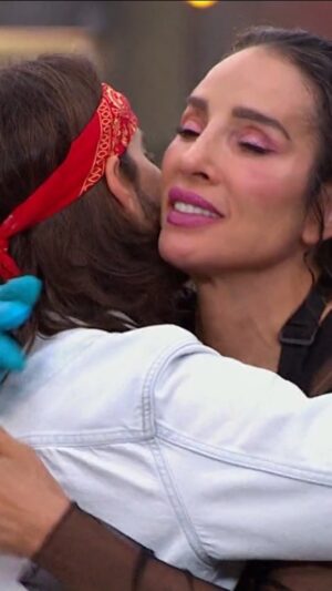Luly Bossa Instagram - ¡Salvaron a Luly Bossa! 🥹👏 En un sufrido reto, las celebridades votaron para que la actriz no tuviera que cocinar en esta noche de eliminación y le aseguraron un ciclo más en #MasterChefCelebrity 😍, ¿cuántos emocionados con esta decisión?🤔 #MasterChefCelebrityColombia