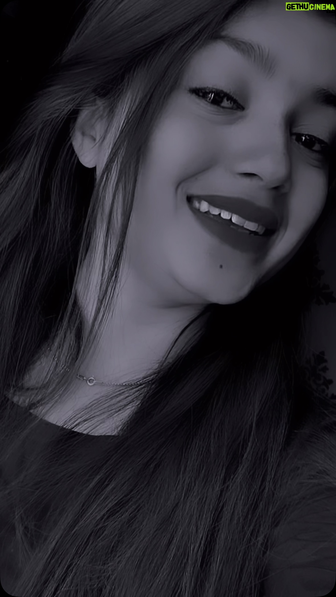 Maahi - 80.4K Likes - Ek supna h mera…❤️🥺🐣 @x___maahi 
#x___maahi