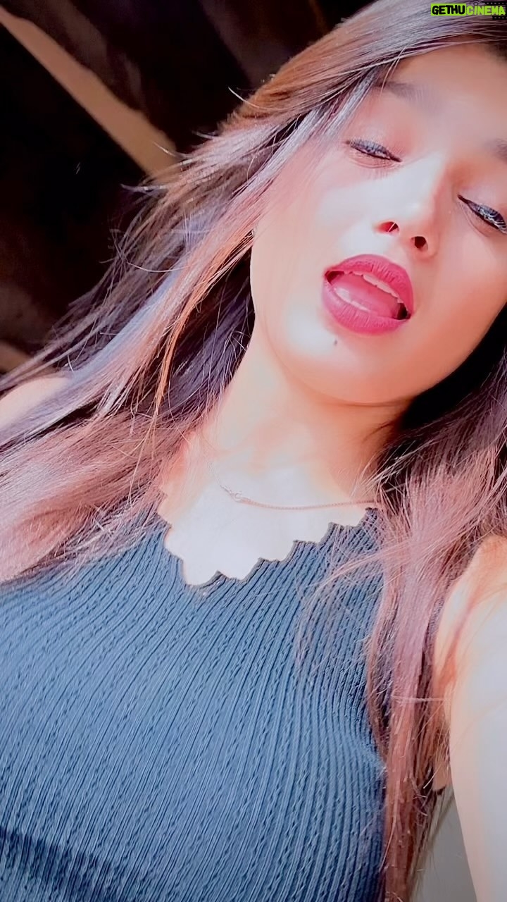 Maahi - 49.9K Likes - Ni mai hor kisi russi nu mana leya…😂🔥 @x___maahi 
#x___maahi