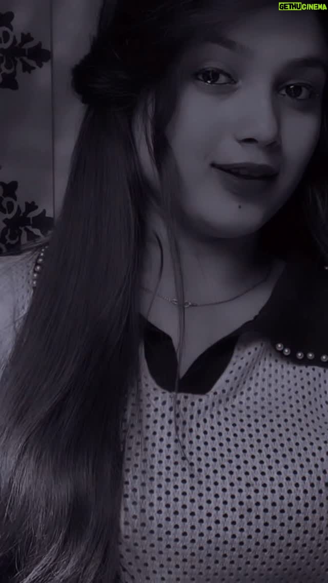 Maahi - 28.2K Likes - Pehla wali disdi na 👉🏻sadgi…🖤💔 @x___maahi 
#x___maahi