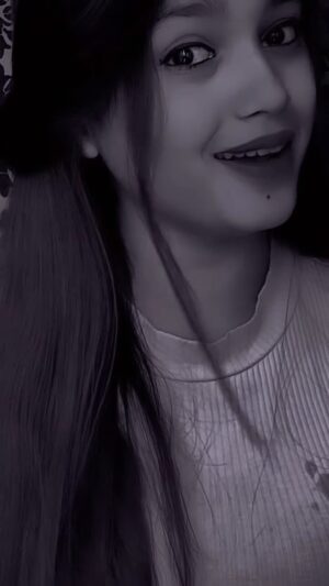 Maahi Instagram - Main suniya…😌💔 @x___maahi 
#x___maahi