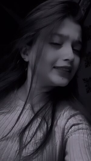 Maahi Instagram - nave nave labde tarike soniya…🥺❤️ @x___maahi 
#x___maahi