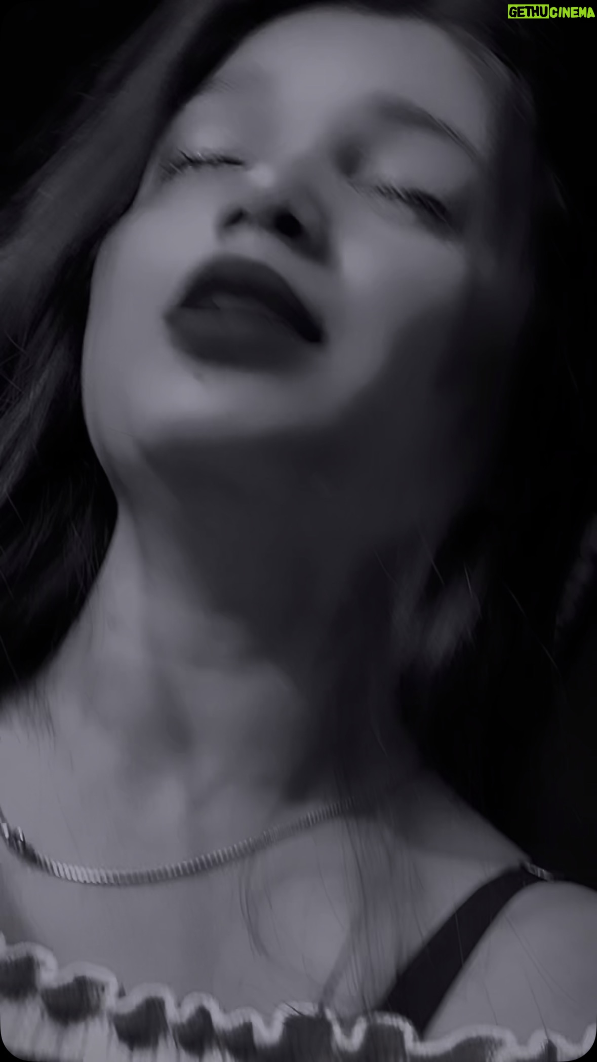 Maahi - 45K Likes - Tu krle puriyan…🥺💔 @x___maahi 
#x___maahi